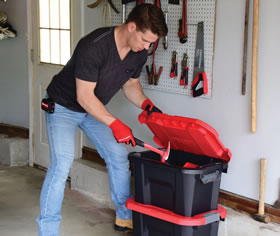 Storage containers
